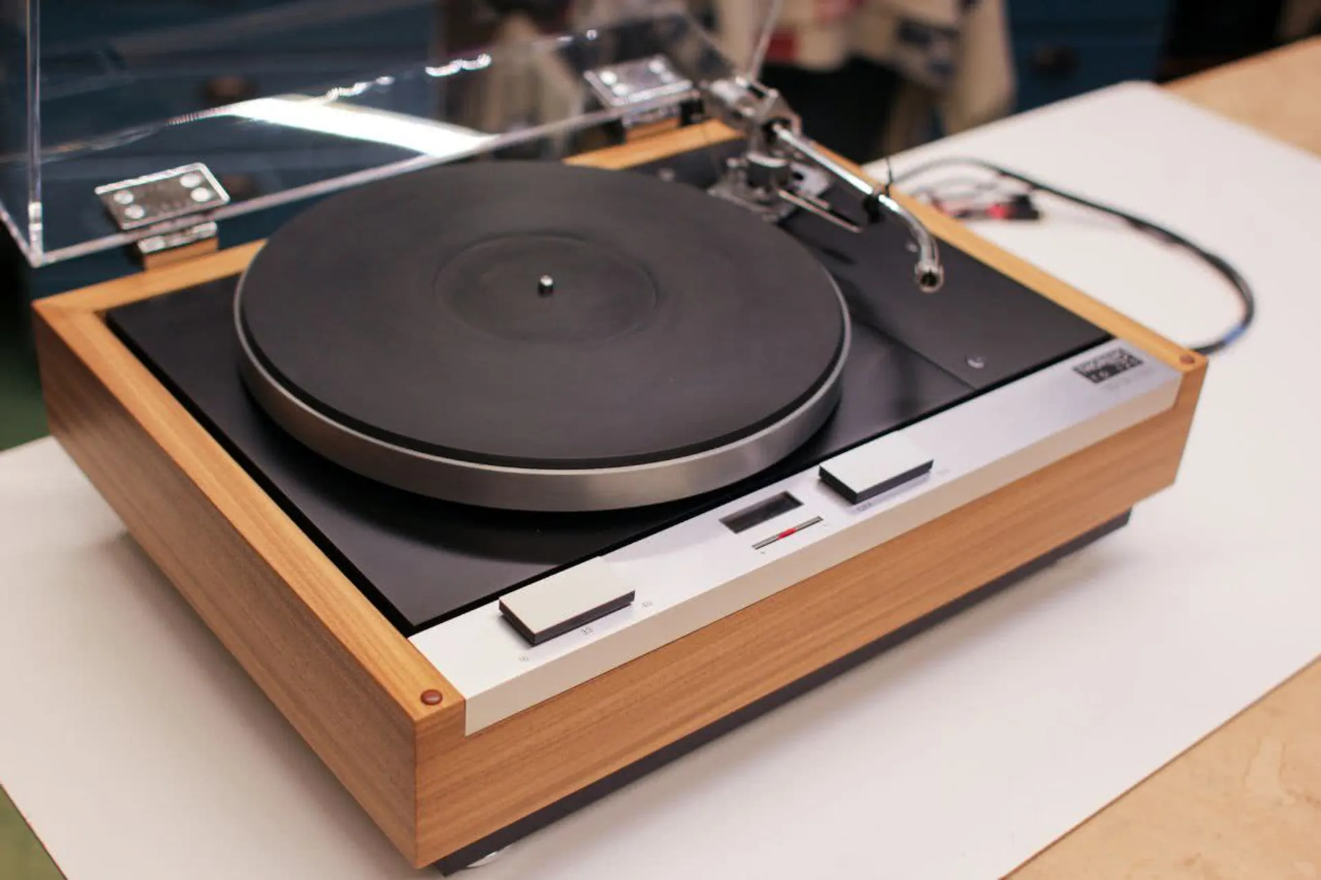 Thorens TD125