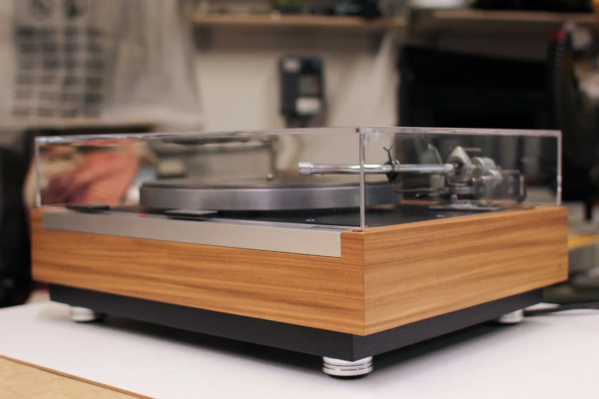 Thorens TD125