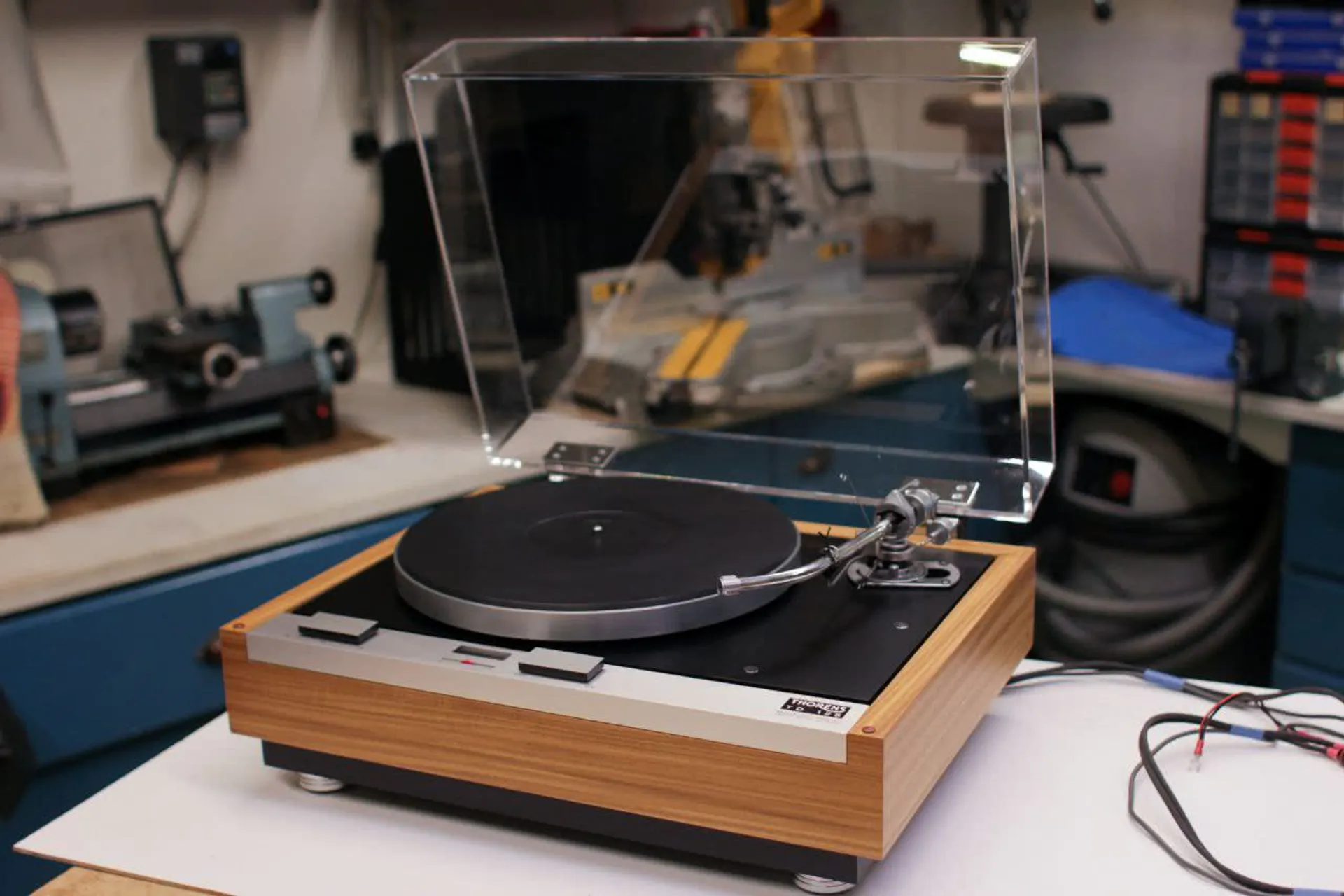 Thorens TD125